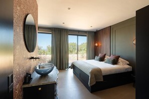 Iron/ironing board, travel cot - Villa Maggio - Luxury modern villa with private pool  (Carovigno)