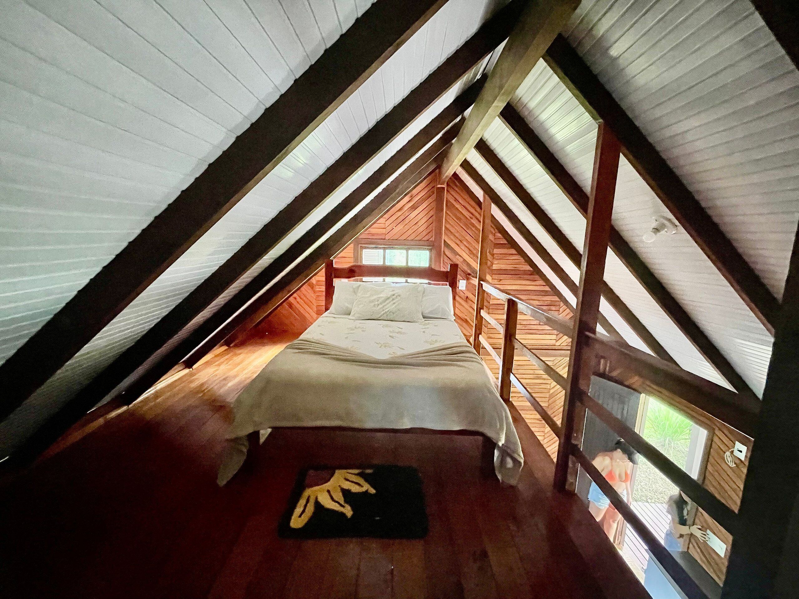 Chalet rustique de base | Accès au Wi-Fi (inclus), literie fournie