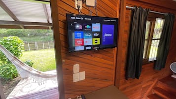 Basic Cabin | Interior