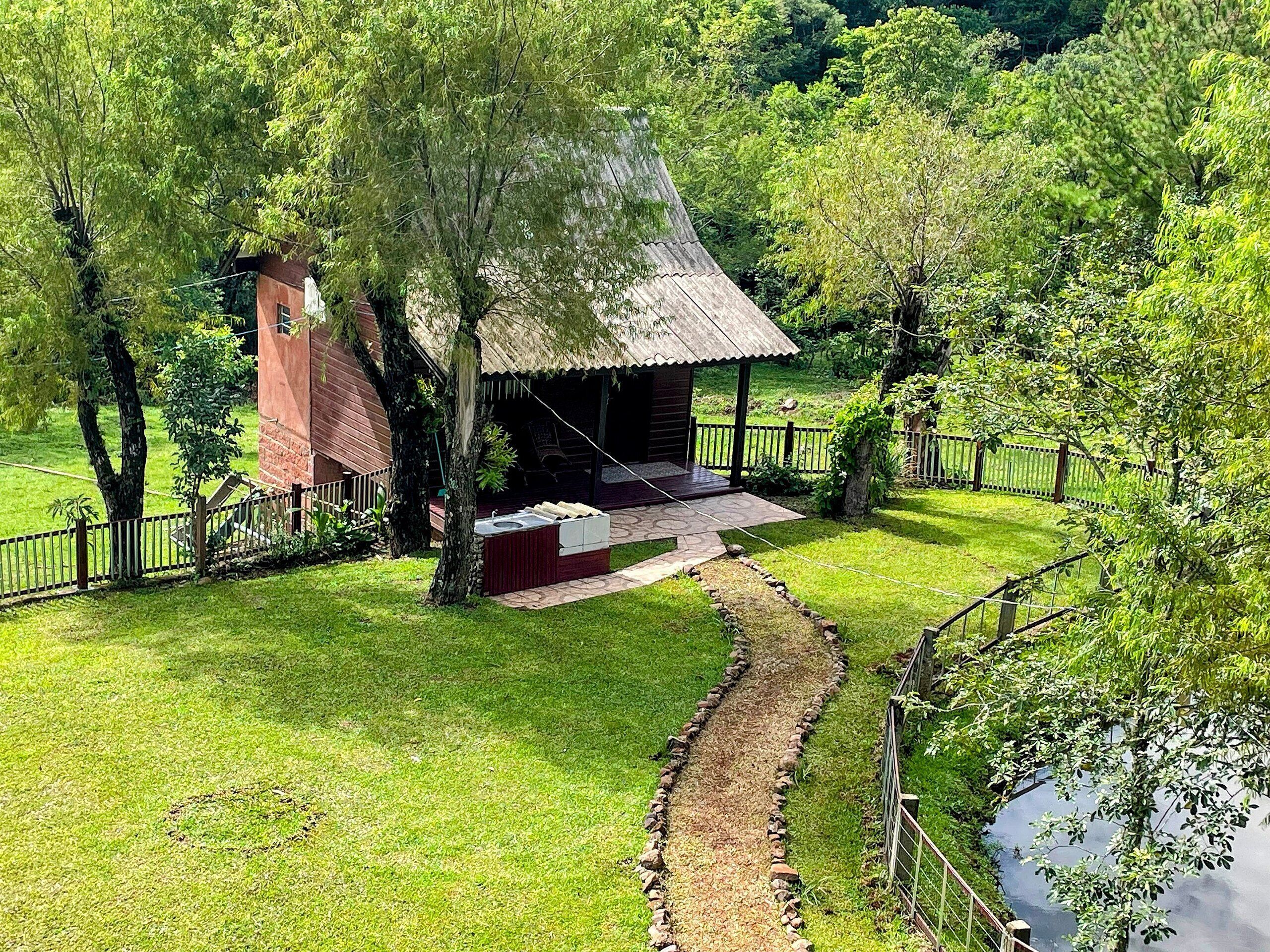 Cabaña básica | Jardines del alojamiento