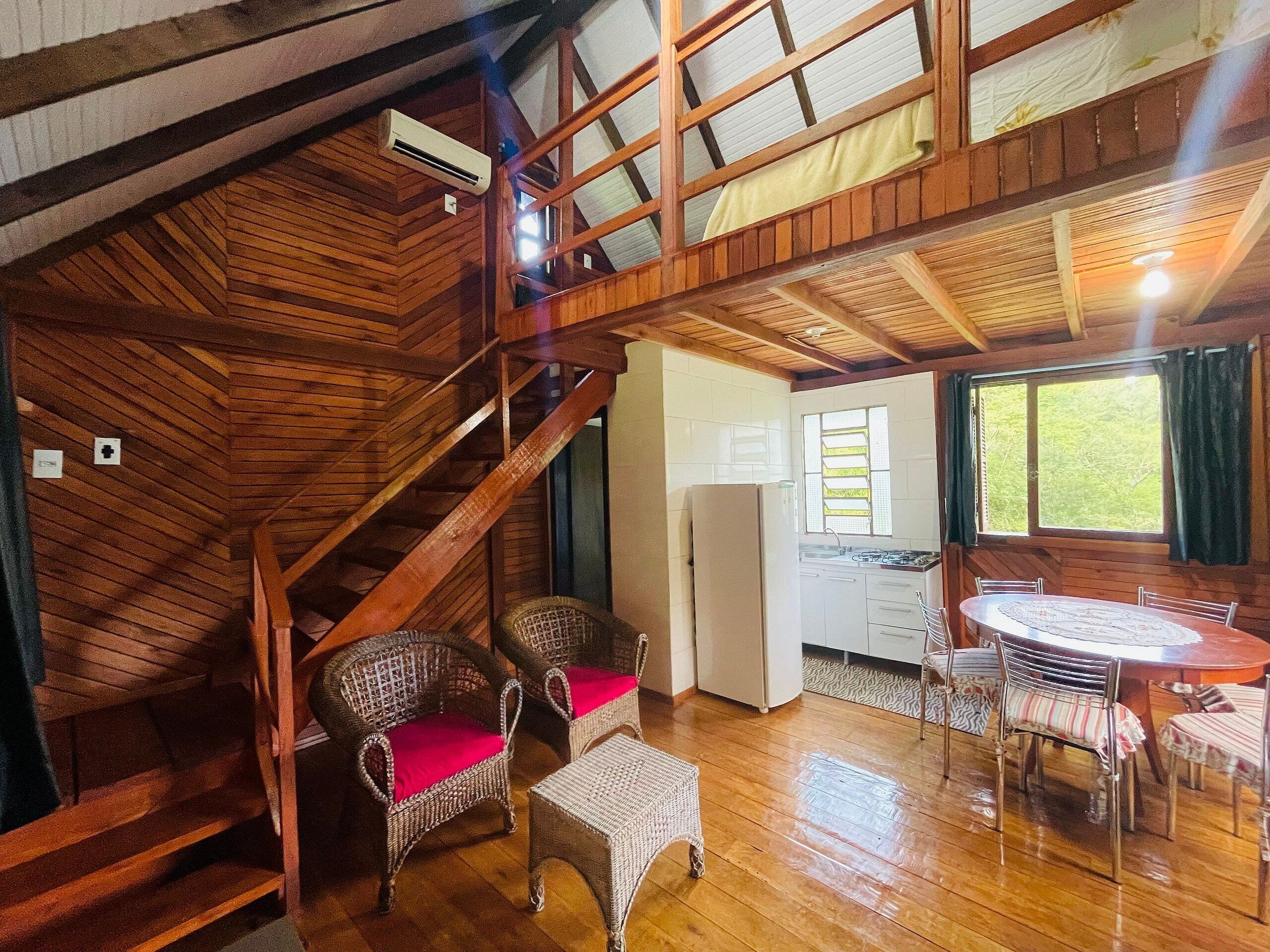 Basic Cabin | Interior