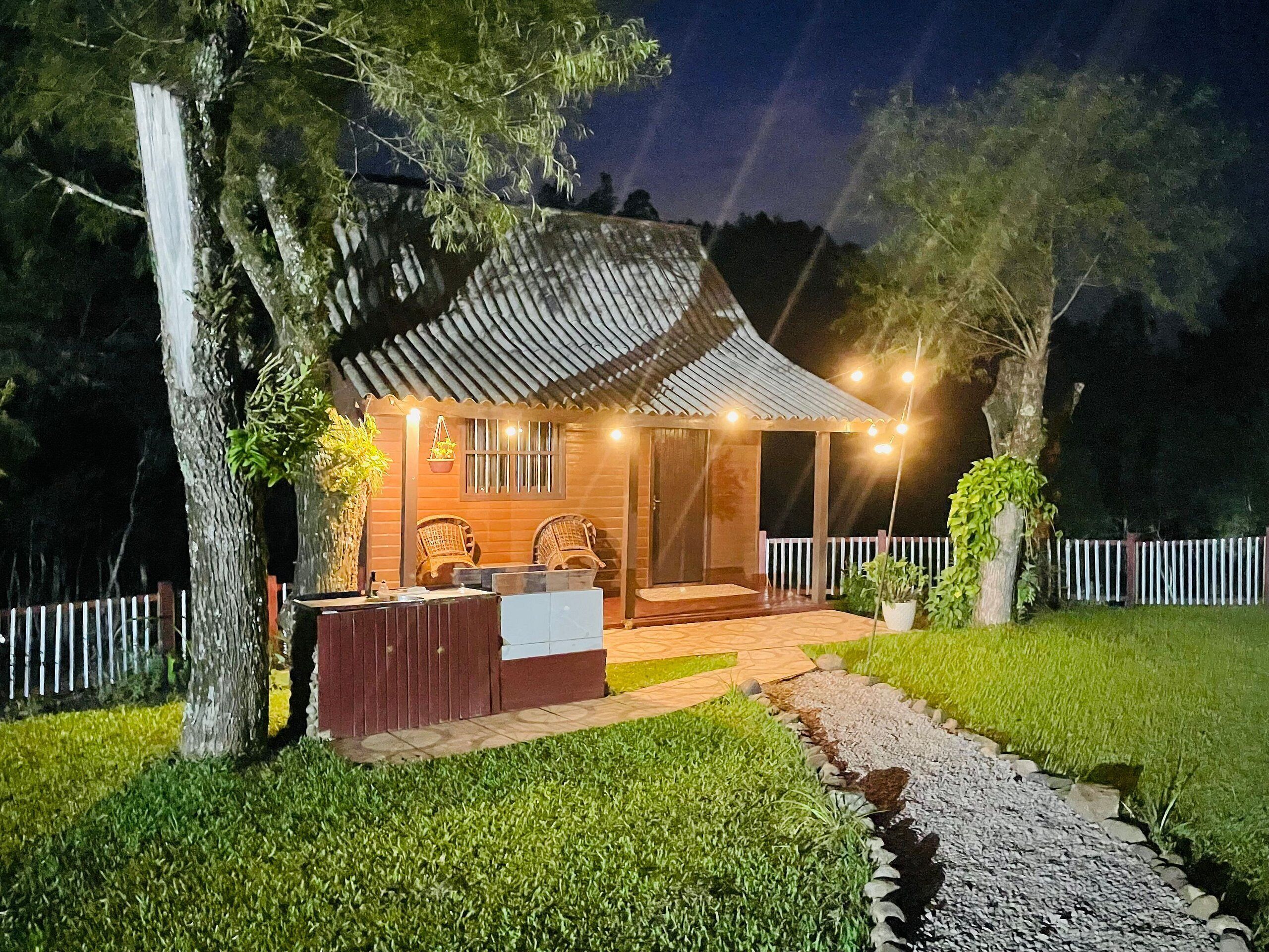 Basic Cabin | Exterior