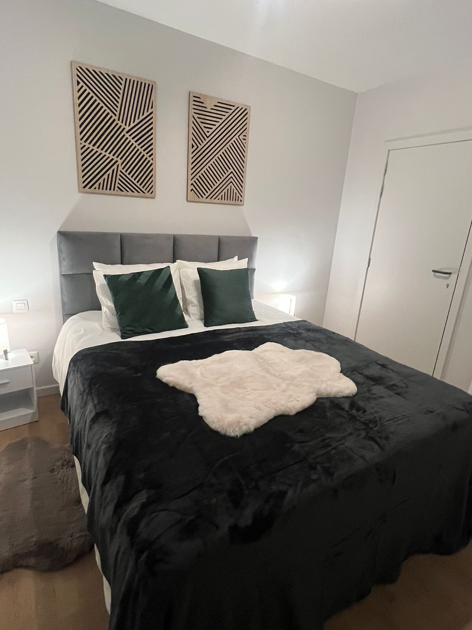 1 soverom, strykejern/-brett, wi-fi og sengetøy