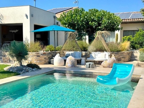 Villa Balāo - Guesthouse Men Only - LGBT