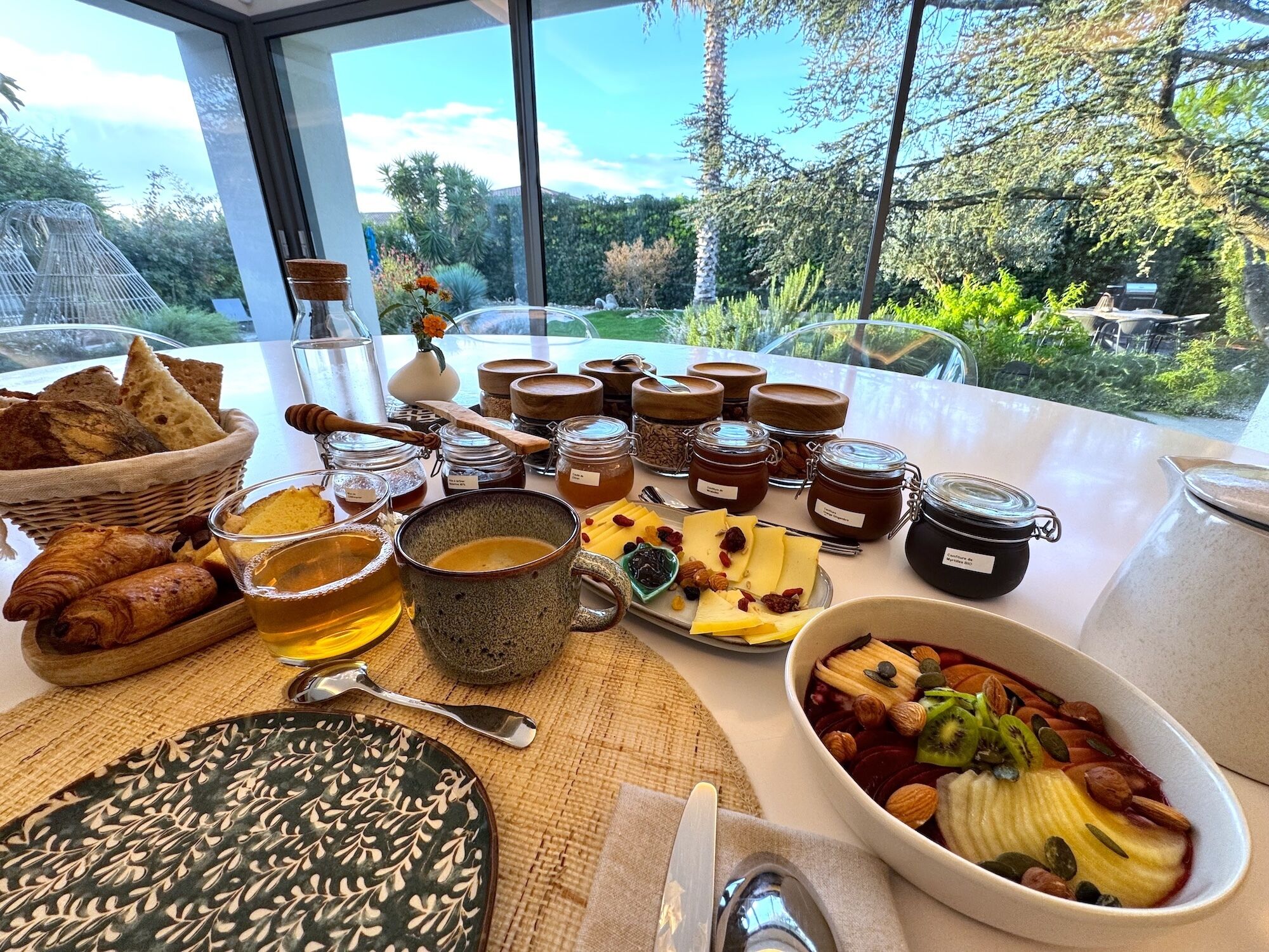 Petit déjeuner continental compris tous les jours