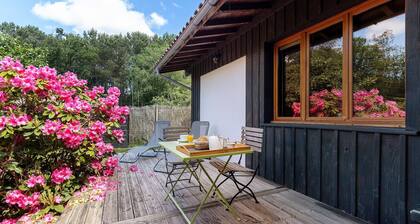 La Forestière 3 Guest Room with Private Entrance in a Green Setting