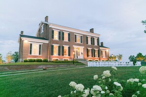 Nicht klassifiziertes Bild, 3 von 44, Schaltfläche