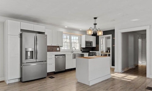 Peaceful Spaulding Orchard Home