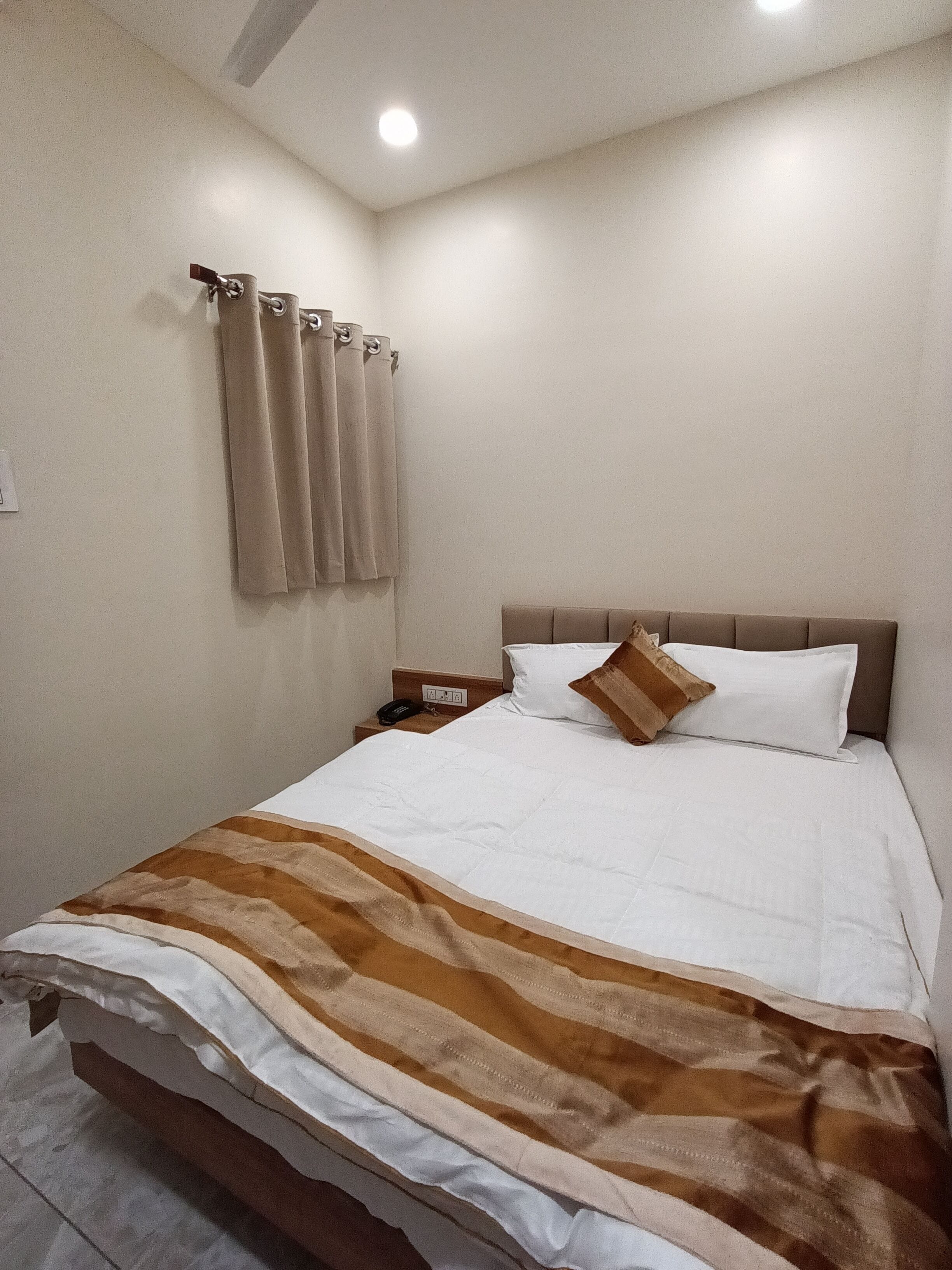 Economy Double Room | Free WiFi, bed sheets