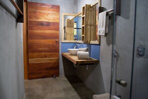 Casa, para fumantes | 1 quarto