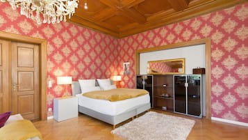 2 chambres, fer et planche à repasser, Wi-Fi, literie fournie