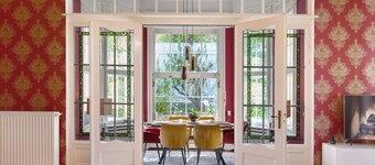 Vivid como en un palacio: exclusiva Belle-Étage con invernadero, veranda y jacuzzi