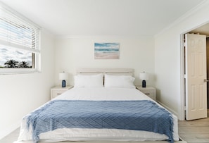 2 habitaciones, tabla de planchar con plancha y cuna de viaje 