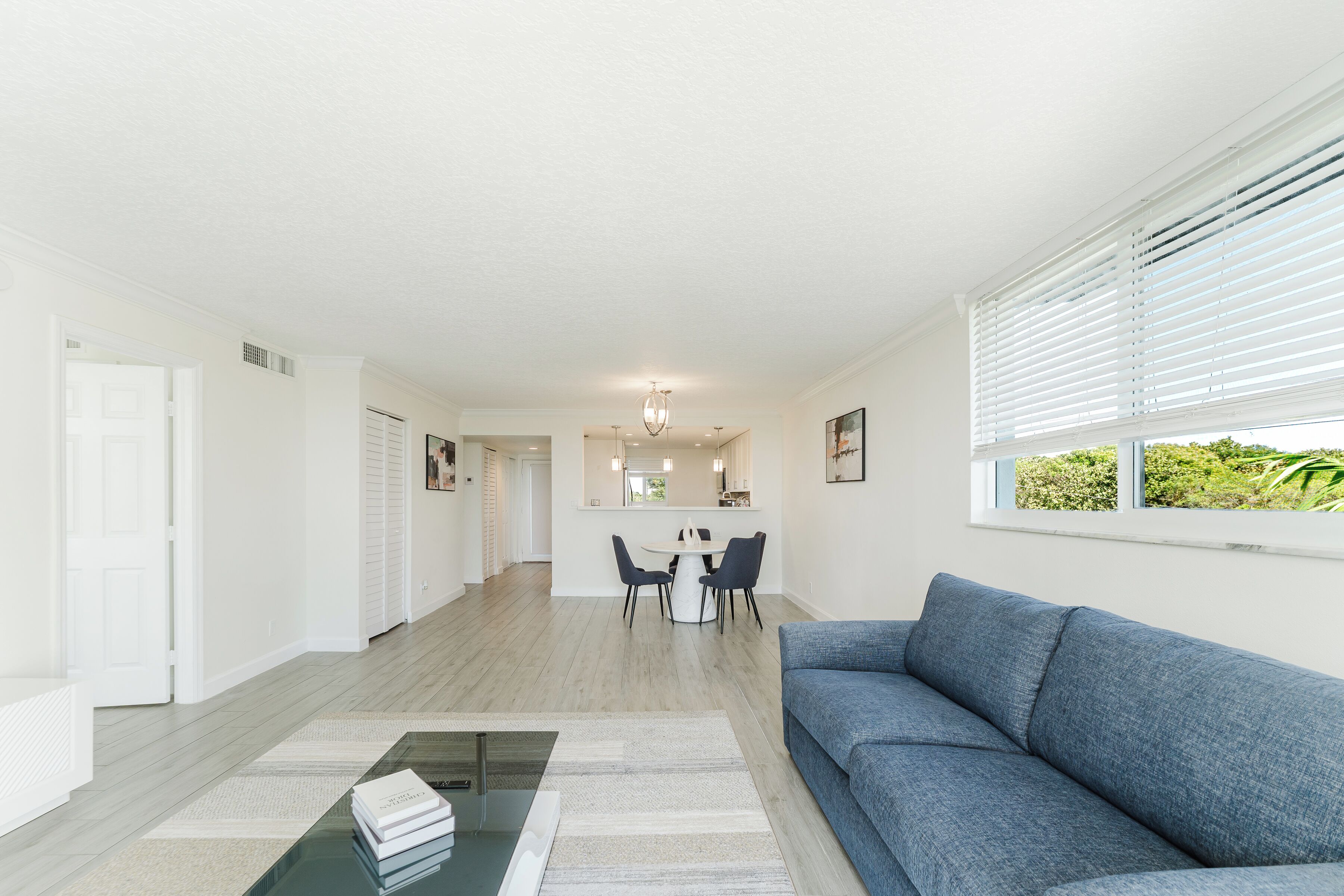 Coastal Retreat: Directly Across From Beach W/ Heated Pool & 2 King Suites - Boca Raton