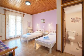 Free WiFi - angela studios (Skiathos)