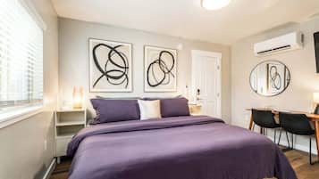 1 bedroom, desk, iron/ironing board, WiFi