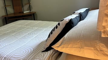 Acesso à internet, roupa de cama