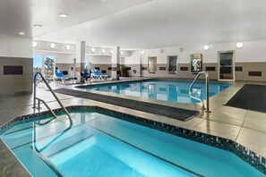 Innenpool, beheizter Pool