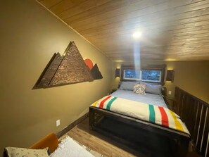 Room - Newly Built 1BDR Cabin - 17A (Terrace)