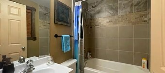 Newly Built 1BDR Cabin - 17A