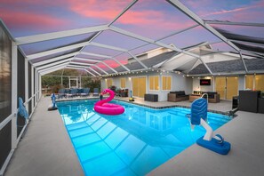 Pool - Canal-front Heated Pool Home with Pool Table & Kayaks (Palm Coast)