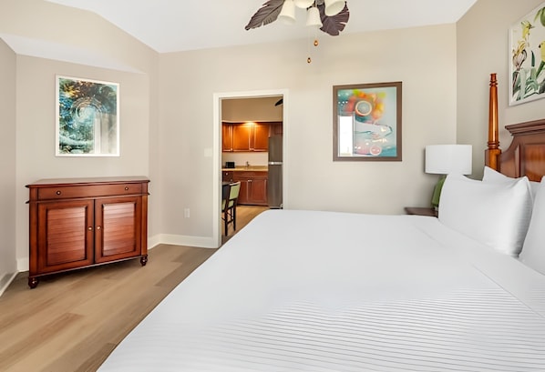 Bügeleisen/Bügelbrett, kostenloses WLAN, Bettwäsche