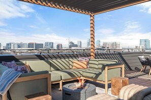 Property grounds - The Ridgeline - New Rooftop Retreat Near The Gulch (Nashville)