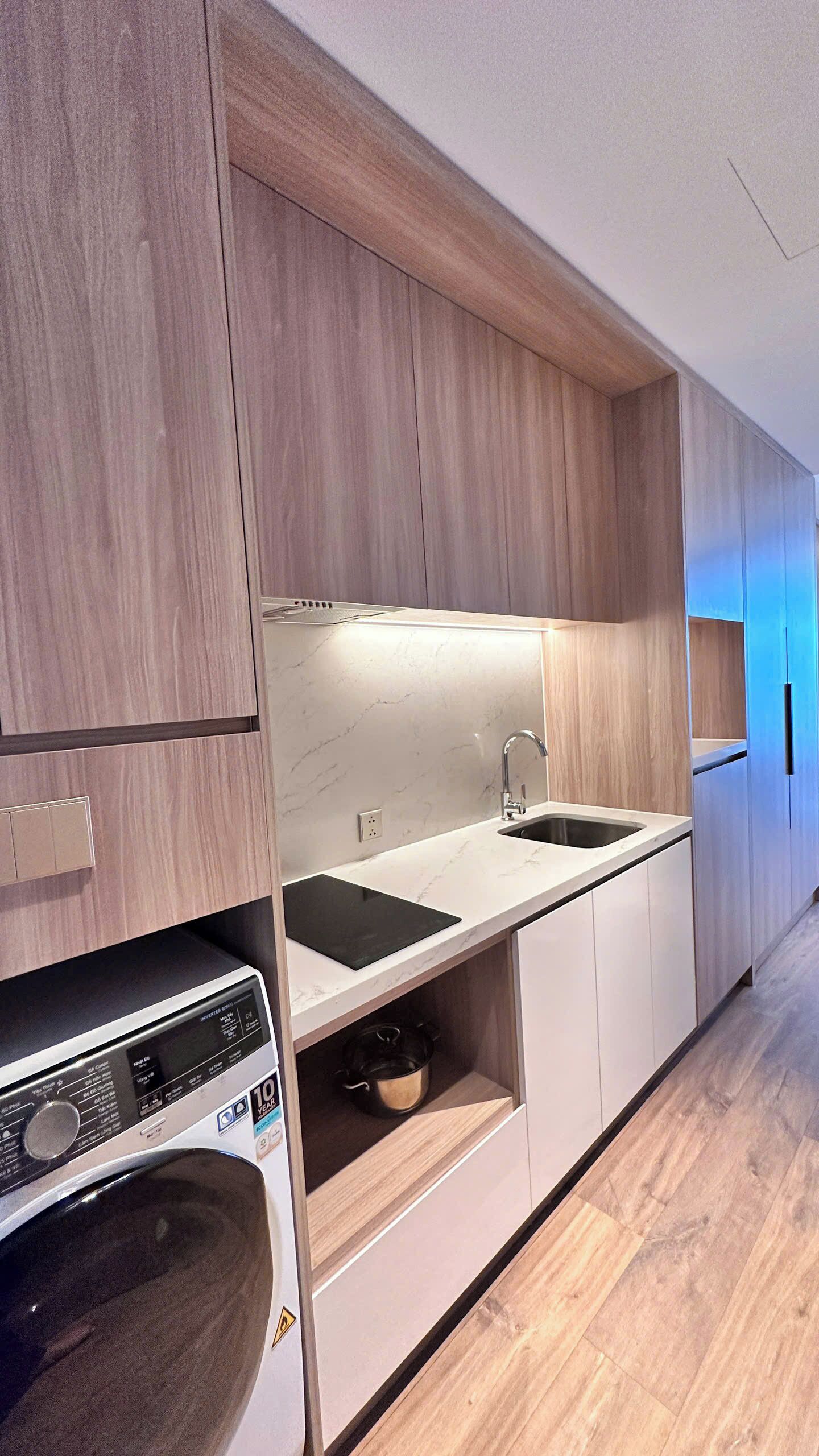 Basic Studio, Sea View | Private kitchen