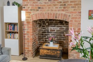 Interior - Beautiful Apartment & Garden, Central Cheltenham (Gloucestershire)