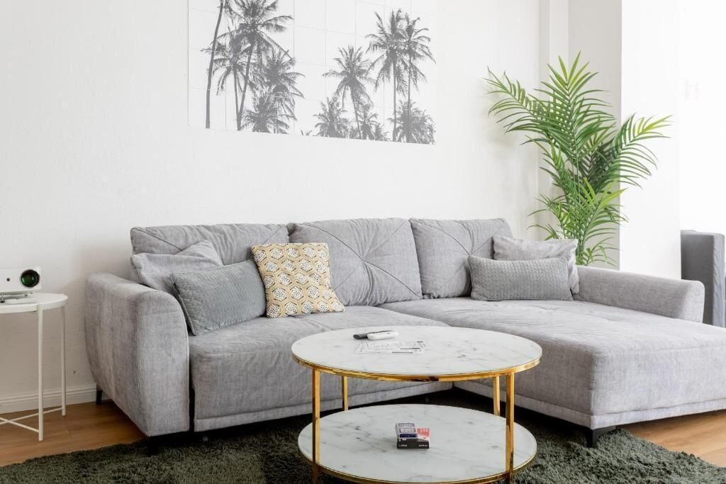 Design Condo, Kitchen, Garden View | Living area