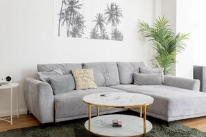 Design Condo, Kitchen, Garden View | Living area - Global Living Berlin Rosenthaler Platz (Berlin)