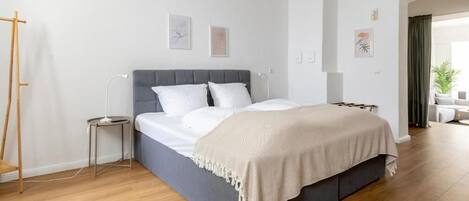 Blackout drapes, soundproofing, iron/ironing board, free WiFi