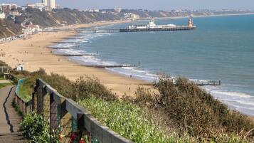 Cottage | Beach