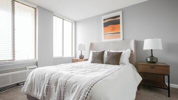 Apartment (2 Bedrooms) | Iron/ironing board, individually decorated, individually furnished
