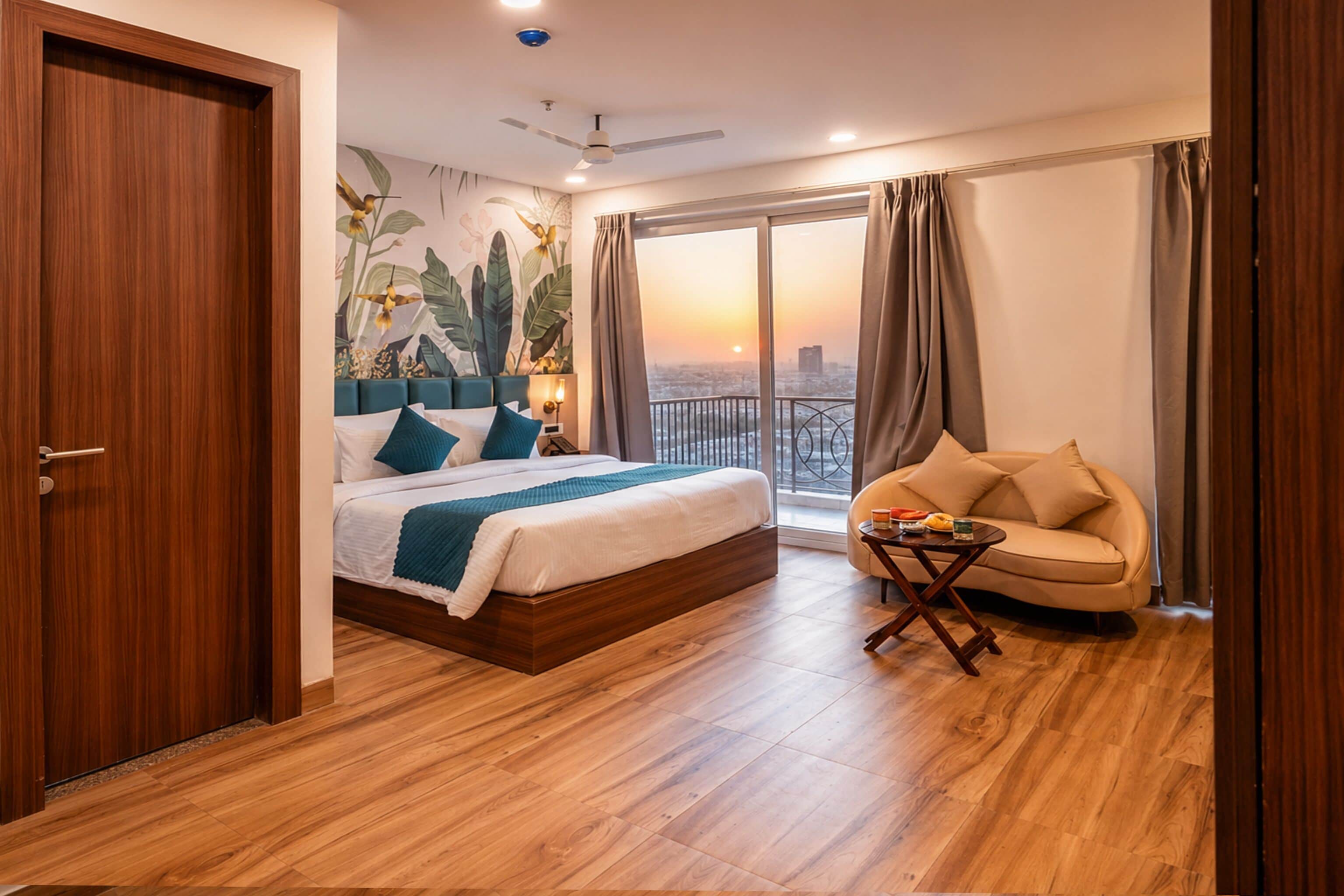 Junior Suite | Minibar, desk, laptop workspace, iron/ironing board