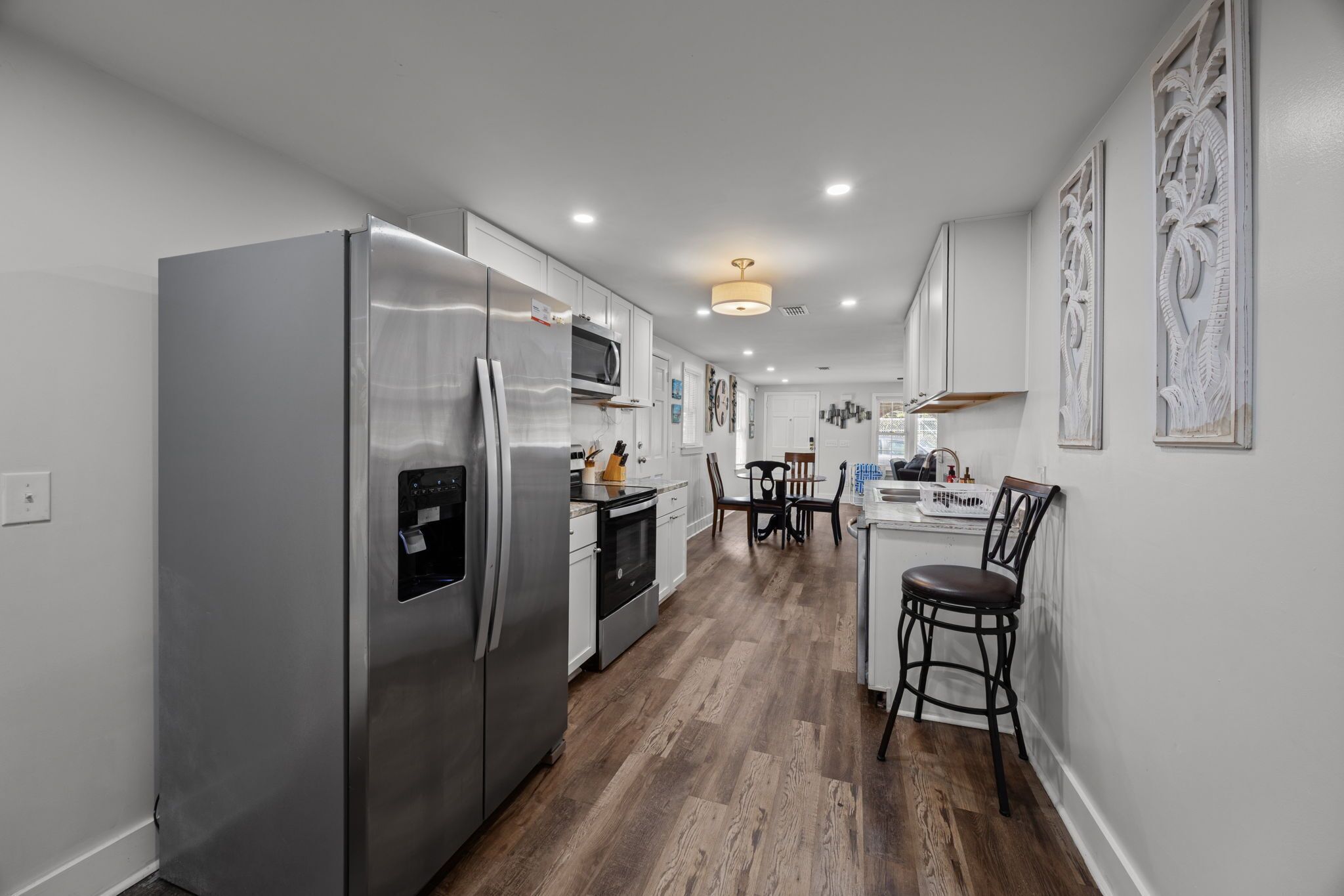 Microondas, horno, parrilla de estufa y lavavajillas 