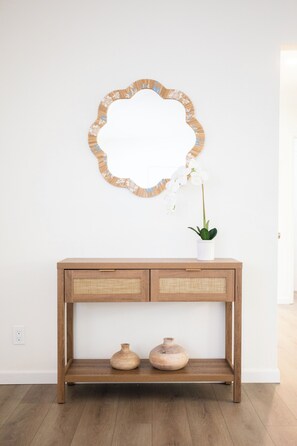 Interior - Furnished 4 BR Santa Barbara Home, 31+ Night Stays, Relocation Friendly (Santa Barbara)