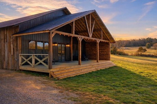 2BR/2BA Luxe Barn | Firepit + Covered Deck + Views