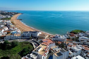 Beach - Boat 2 Apt OCV – 100m from the Beach with Pool (Albufeira)