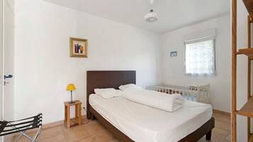 Fer et planche Ă repasser