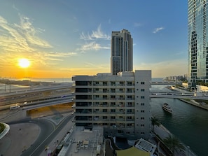 Exterior - Unforgettable Canal & Sea View (Dubai)