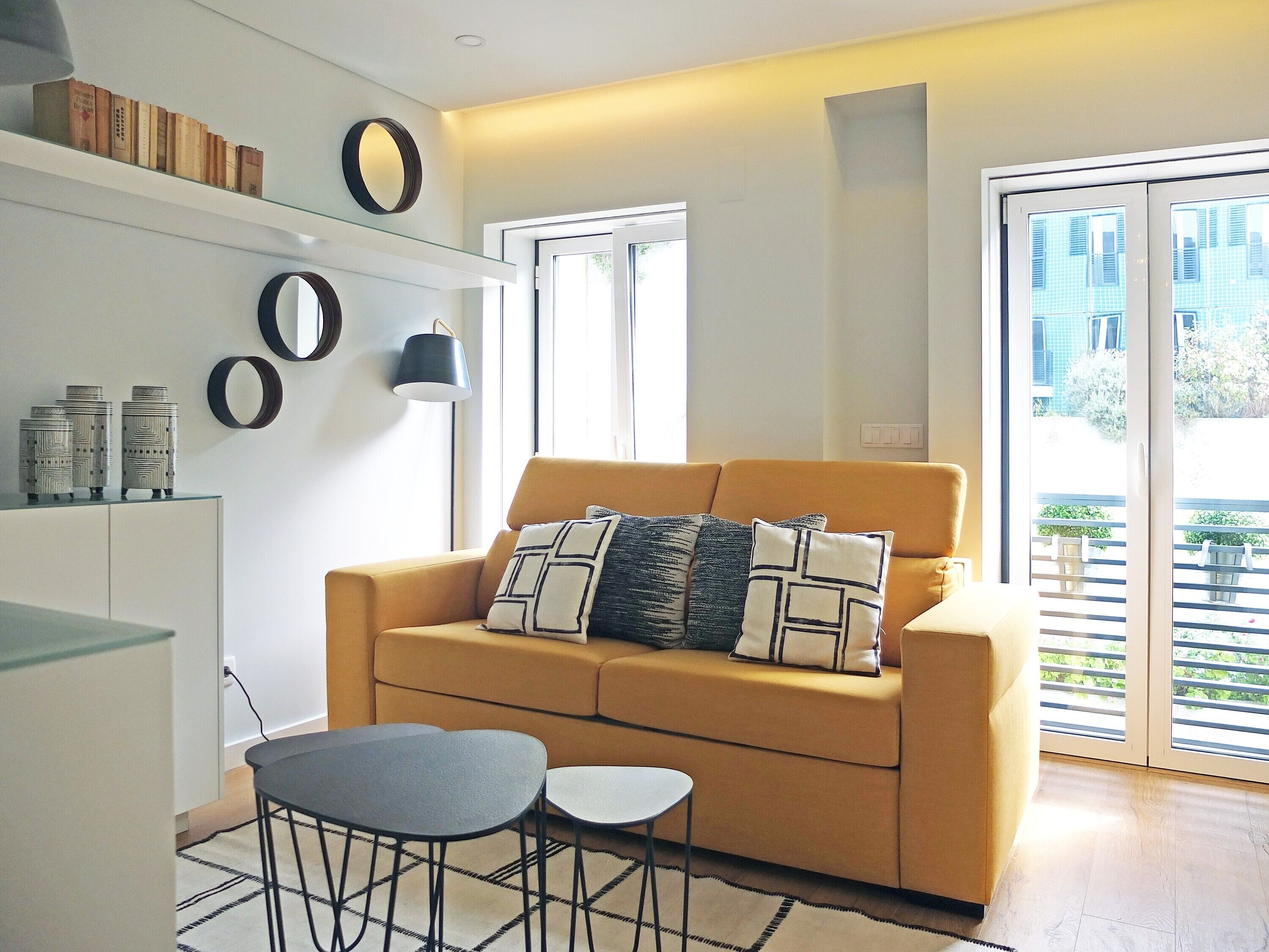 Télévision, chaîne hi-fi