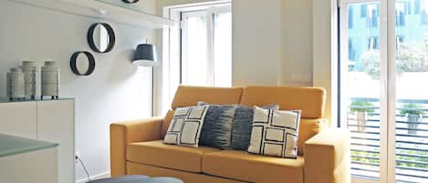 TV, stereo