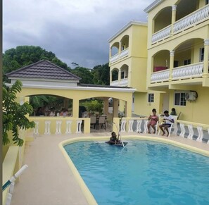 Pool - Beautiful 2 bedroom , 2 full bathroom with pool on alongside bar and grill (Runaway Bay)