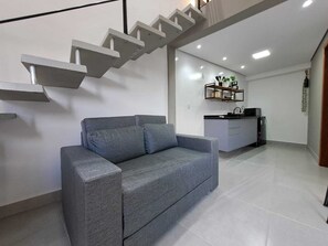Living area - Loft 1 Comfort and Convenience in the Center of Indaiatuba (Jardim America Indaiatuba)