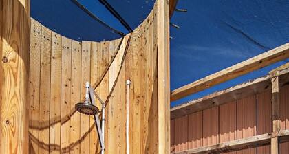 Yurt #4 - Glamping by the Gorge & Cave B