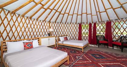 Yurt #2 - Glamping by the Gorge & Cave B