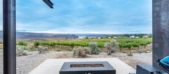 Cave B Ridge - The Sky View Lounge 5C