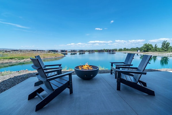 Terrace/patio - `Encore at the Gorge` - Hot Tub, Views, Concerts! (Quincy)