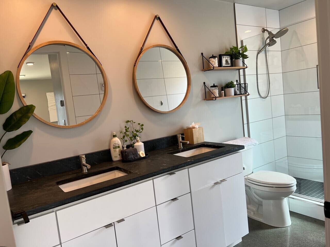 Hair dryer, towels